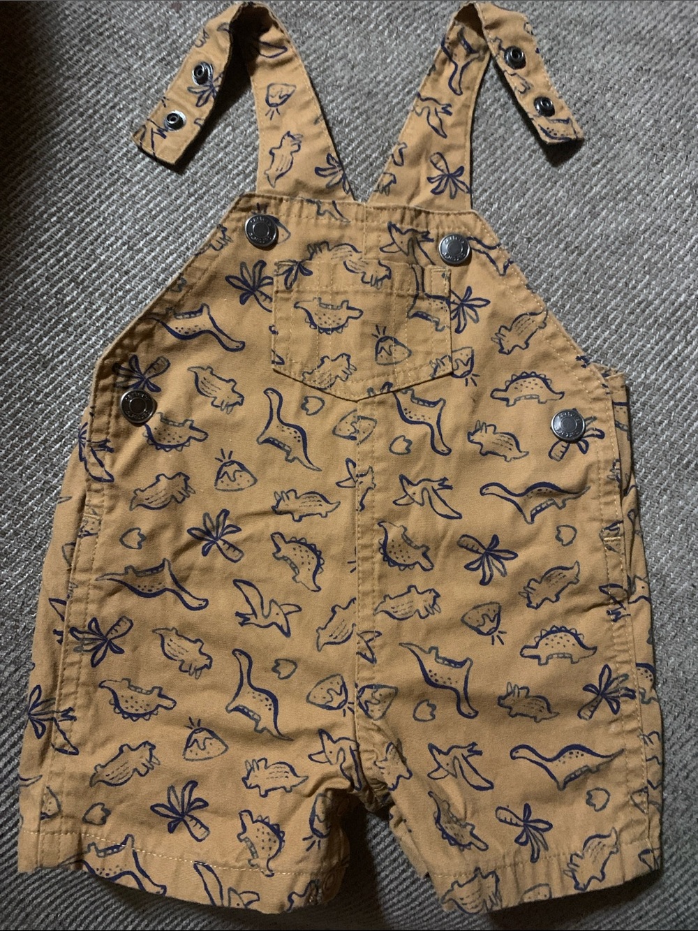 🦖🦕Carters baby boy overalls